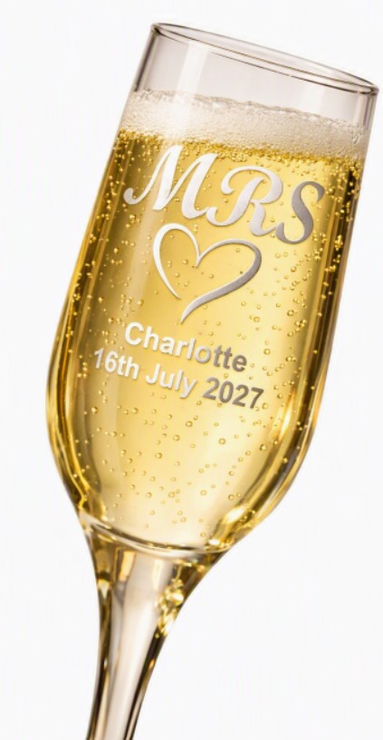 Personalised Mr & Mrs(Heart) Wedding Champagne Flutes, Set of 2 - Image 4